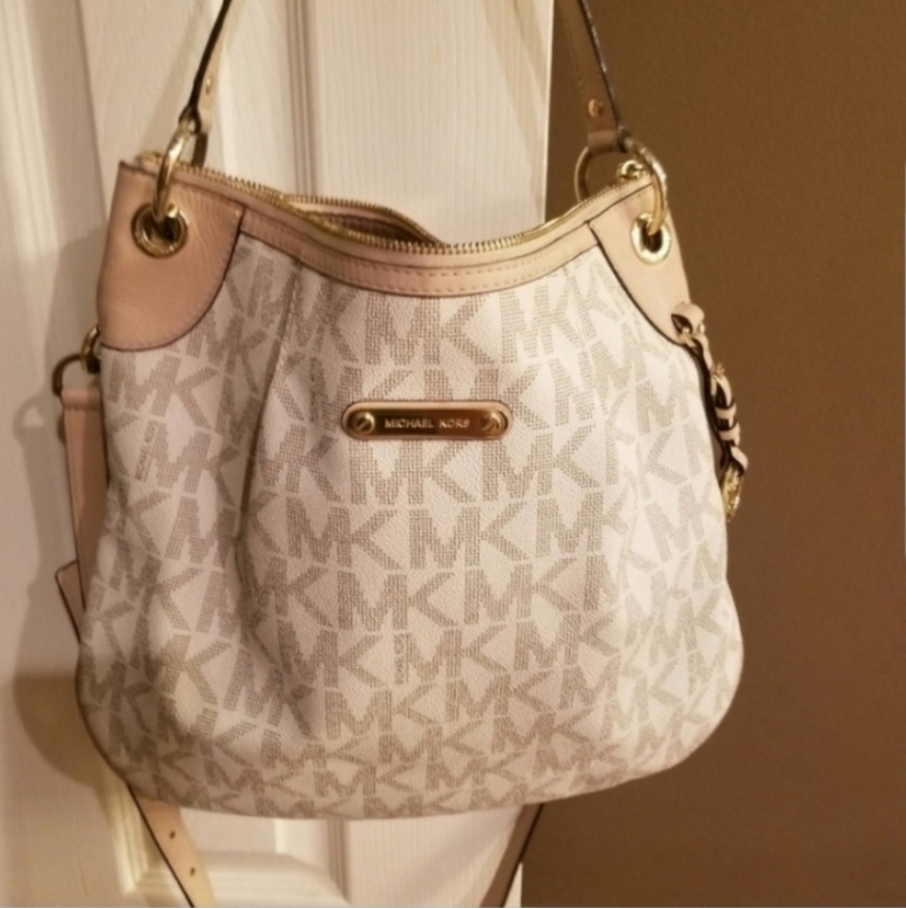 Michael Kors Crossbody